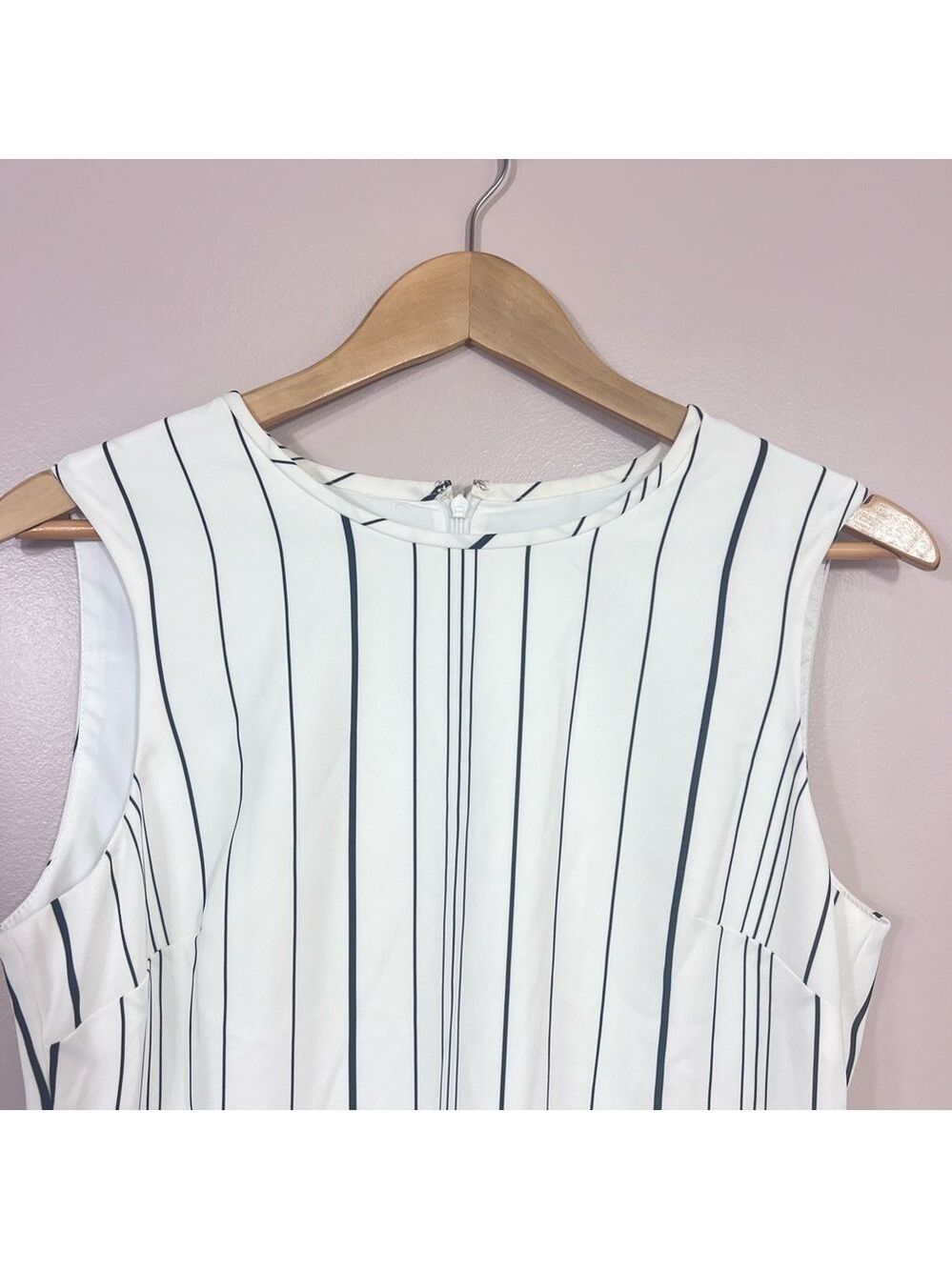 Calvin Klein Crew Neck Sleeveless Women's Shift Dress White Stripes Size 8 - Picture 5 of 12